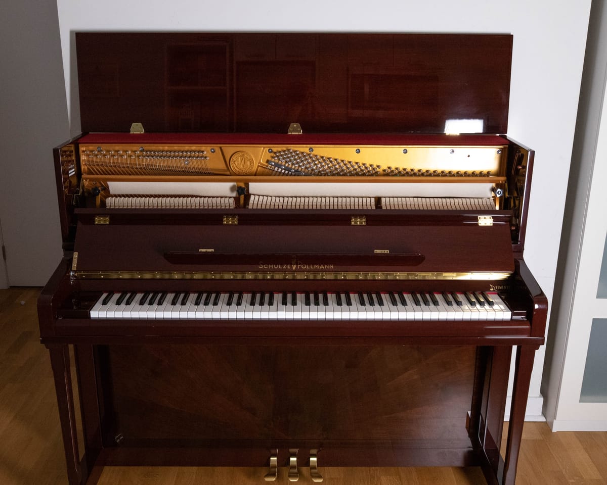 Ciresa Soundboard & Röslau Strings - The tonal architecture